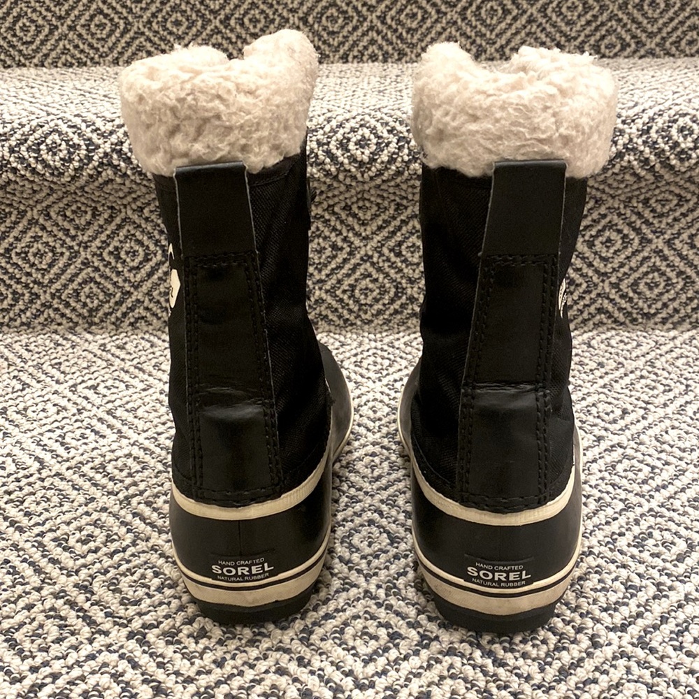🎉 EUC! 🎉 SOREL Joan of Artic Black Waterproof Boot, Youth Little Kid Size 3 - Picture 4 of 6